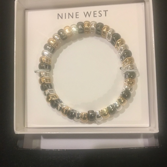 nine west bracelet